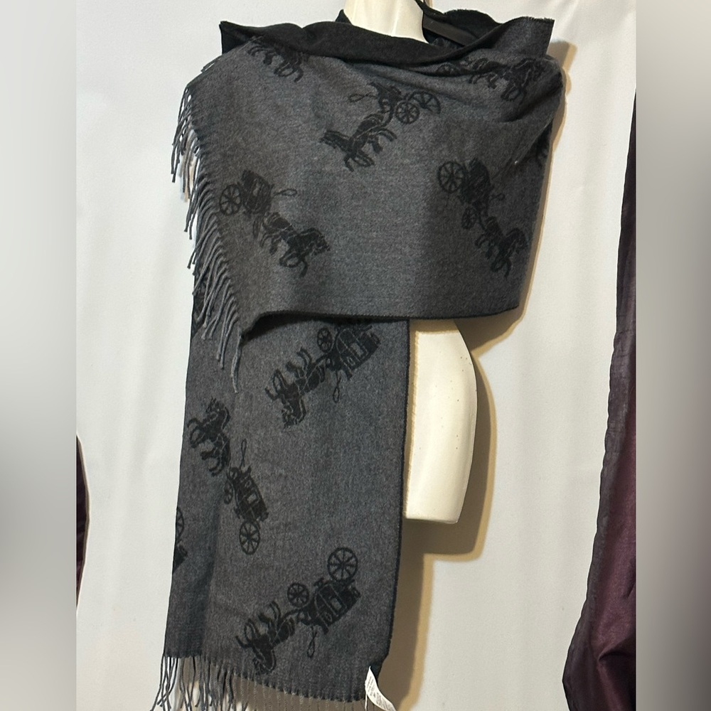 Authentic Coach horse and carriage wrap scarf pashmina wool cashmere